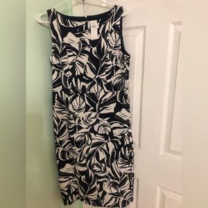 Ann Taylor Sleeveless Dress Size 8